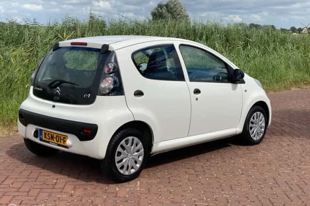 Citroën C1 (2014) thumbnail 2