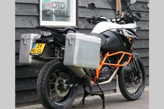 KTM 1190 (2013) thumbnail 2