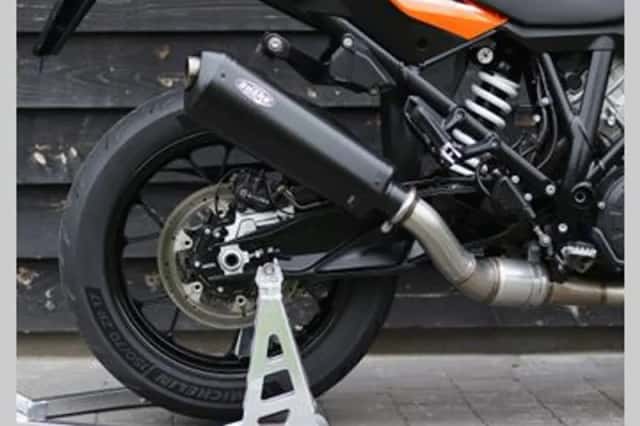 KTM 1090 (2017) thumbnail 5