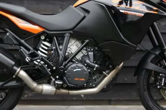 KTM 1090 (2017) thumbnail 6