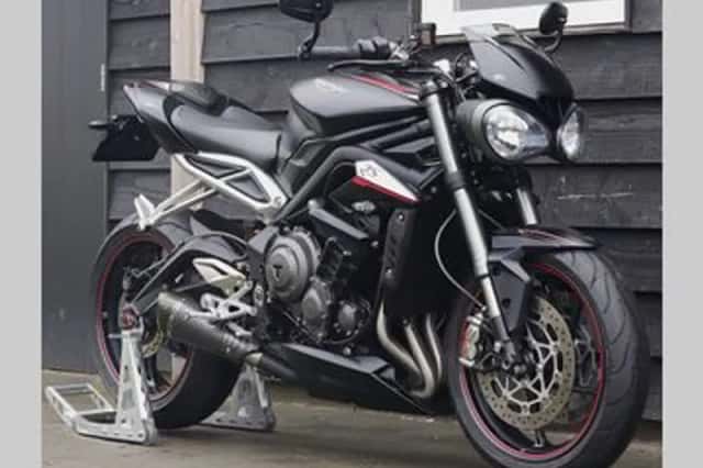TRIUMPH STREET (2018) thumbnail 4