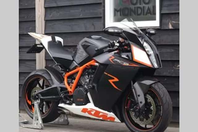 KTM 1190 (2010) thumbnail 3