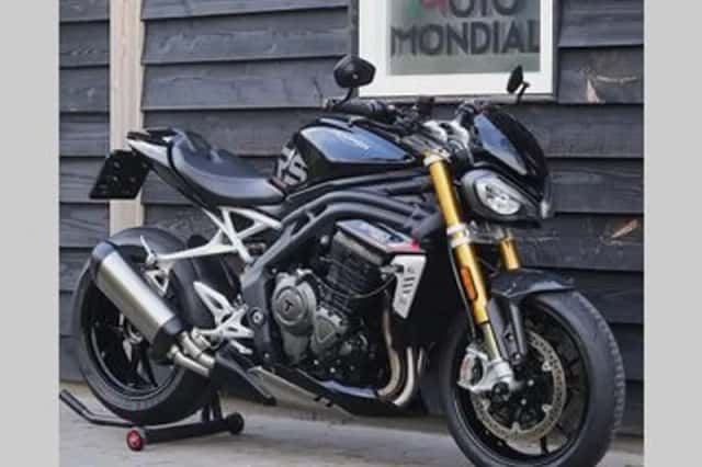 TRIUMPH SPEED (2022) thumbnail 3