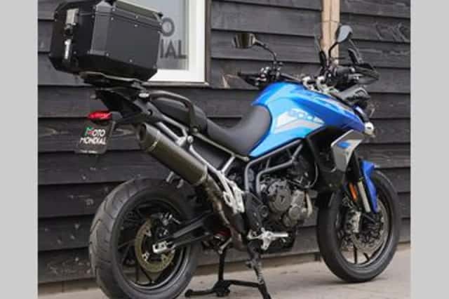 TRIUMPH TIGER (2023) thumbnail 2