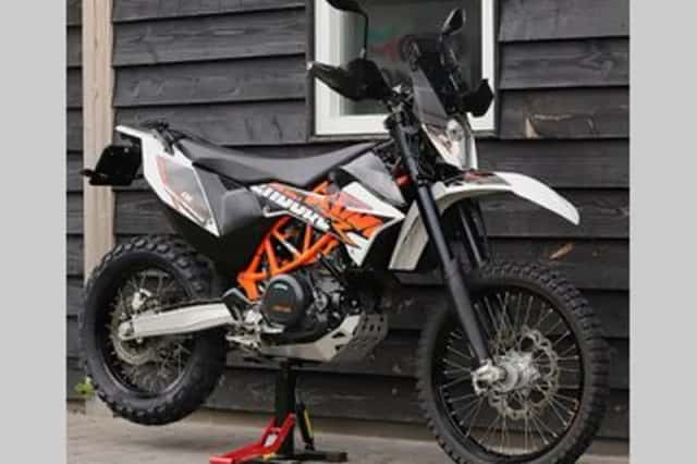 KTM 690 (2015) thumbnail 3