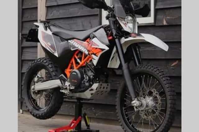 KTM 690 (2015) thumbnail 4