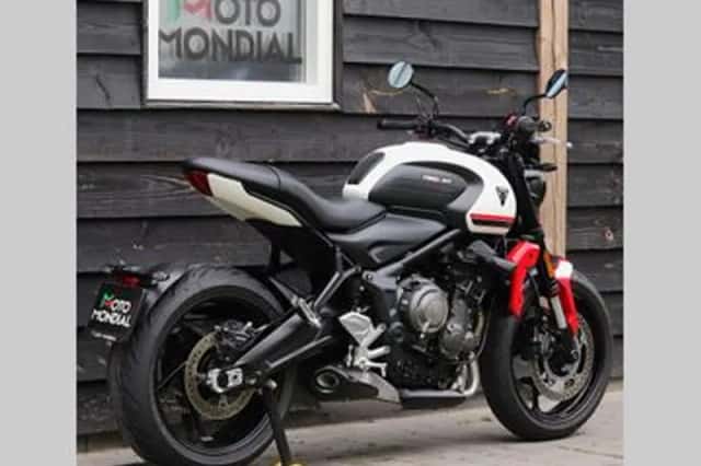 TRIUMPH TRIDENT (2021) thumbnail 2
