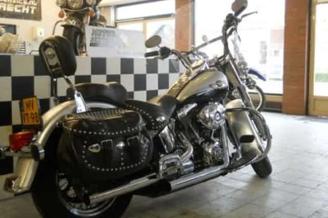 HARLEY-DAVIDSON HERITAGE (2003) thumbnail 3
