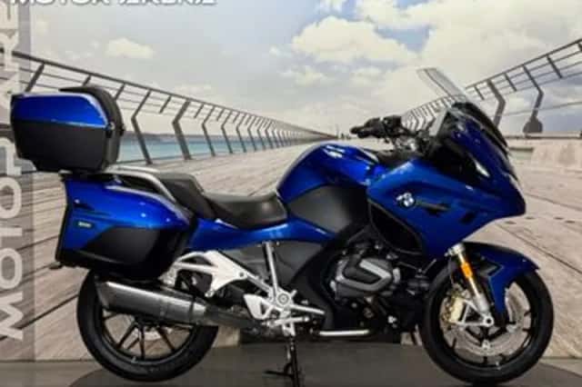 BMW R (2022) thumbnail 3