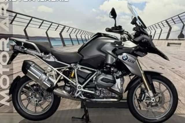 BMW R (2015) thumbnail 3