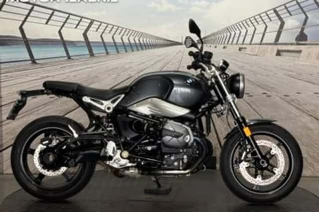 BMW R (2024) thumbnail 3
