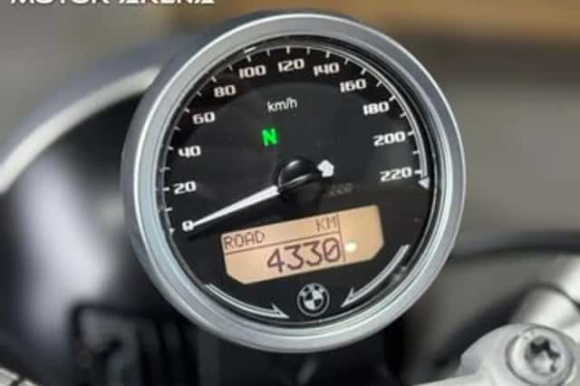 BMW R (2024) thumbnail 6