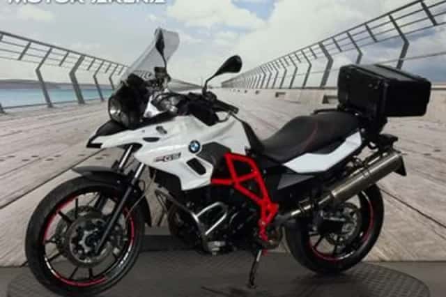 BMW F (2016) thumbnail 4