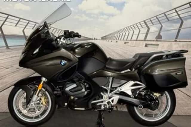 BMW R (2021) thumbnail 2