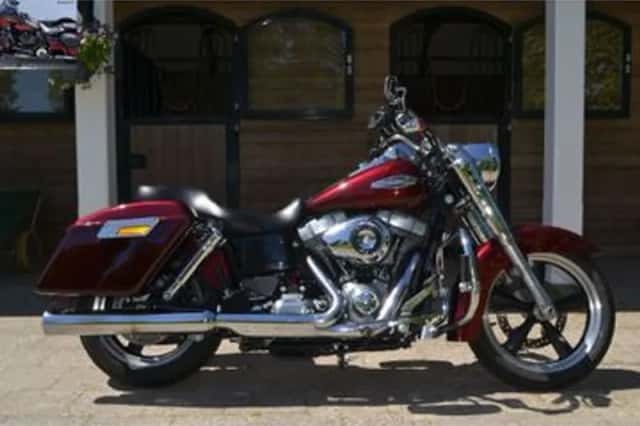 HARLEY-DAVIDSON SWITCHBACK (2016) thumbnail 1