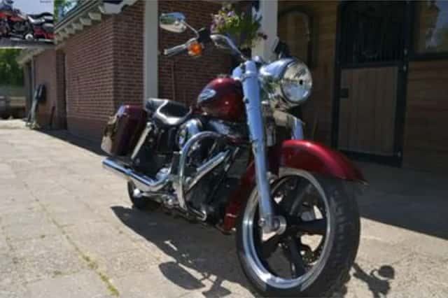 HARLEY-DAVIDSON SWITCHBACK (2016) thumbnail 2