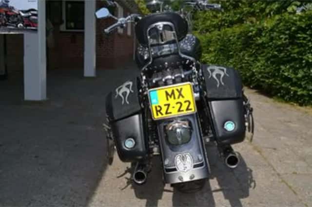 HARLEY-DAVIDSON ROAD (2010) thumbnail 4