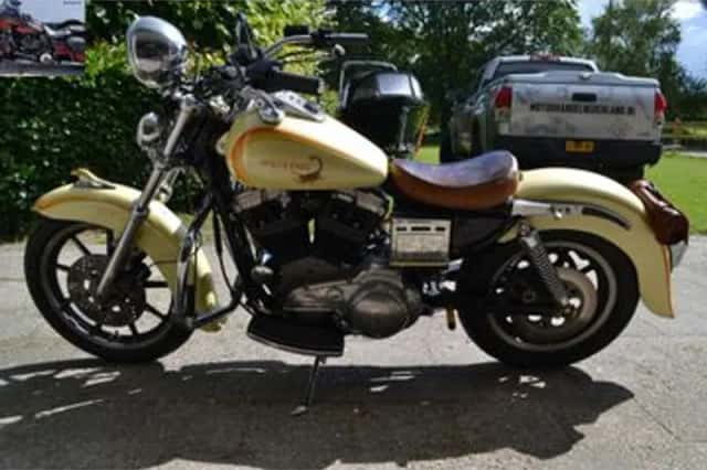 HARLEY-DAVIDSON SPORTSTER (1990) thumbnail 4