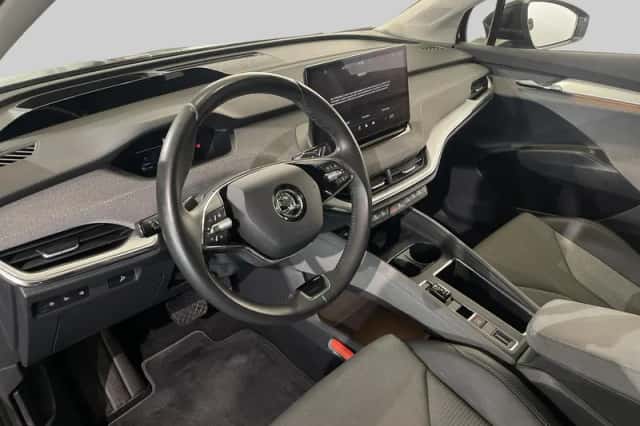 Škoda Enyaq (2021) thumbnail 4
