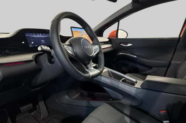 BYD Dolphin (2026) thumbnail 4