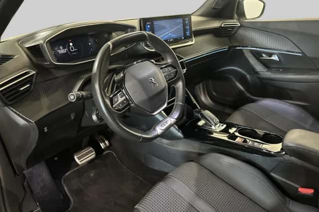 Peugeot 2008 (2020) thumbnail 4
