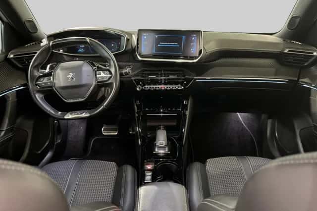Peugeot 2008 (2020) thumbnail 5