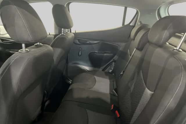 Opel Karl (2017) thumbnail 6