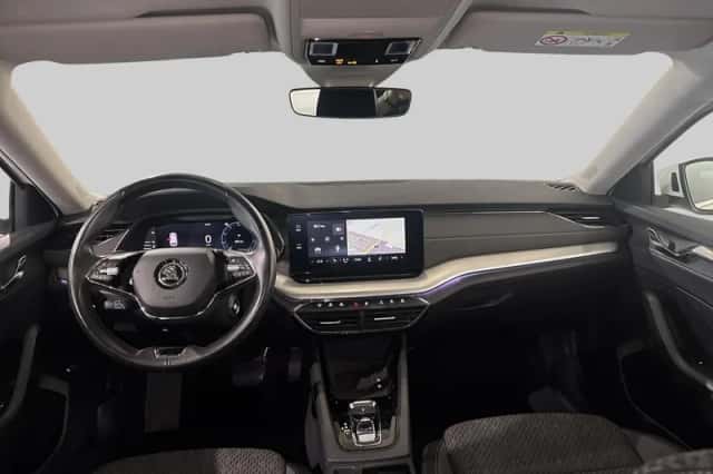 Škoda Octavia (2022) thumbnail 5