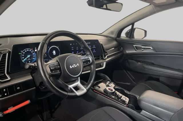 Kia Sportage (2023) thumbnail 4