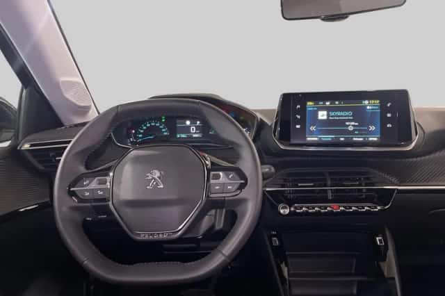 Peugeot e-208 (2022) thumbnail 5