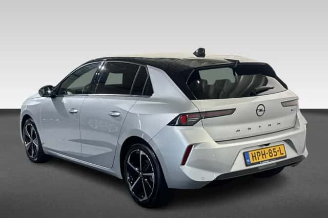 Opel Astra (2025) thumbnail 3