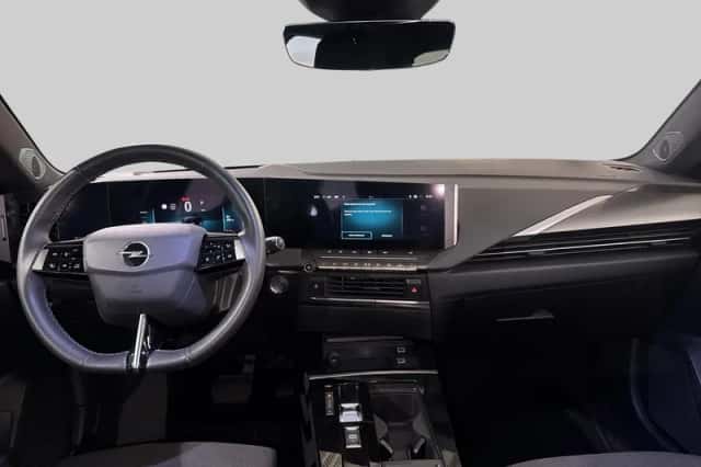 Opel Astra (2025) thumbnail 5
