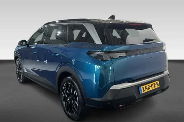Peugeot 5008 (2025) thumbnail 3