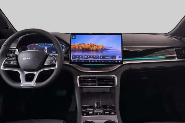 BYD Seal U (2026) thumbnail 5
