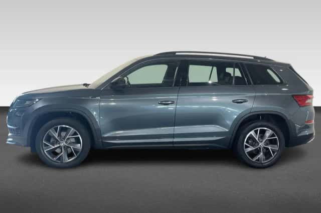 Škoda Kodiaq (2021) thumbnail 2