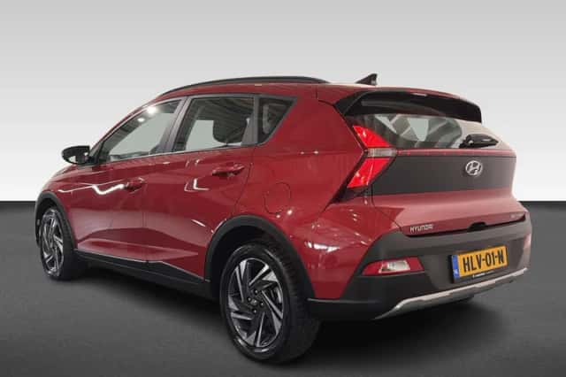 Hyundai Bayon (2023) thumbnail 3