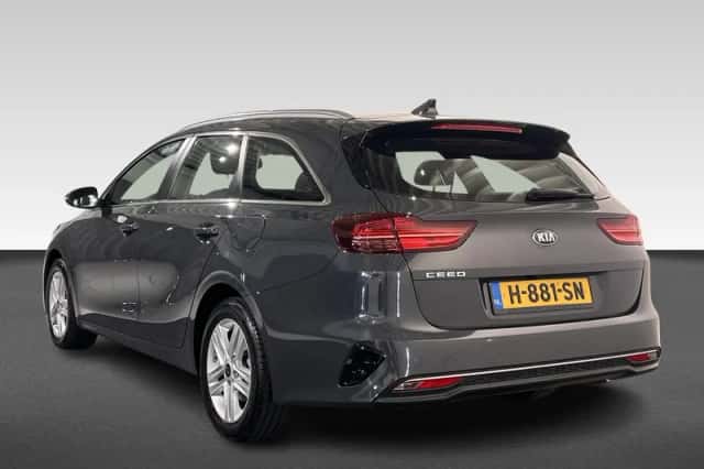 Kia Ceed Sportswagon (2020) thumbnail 3