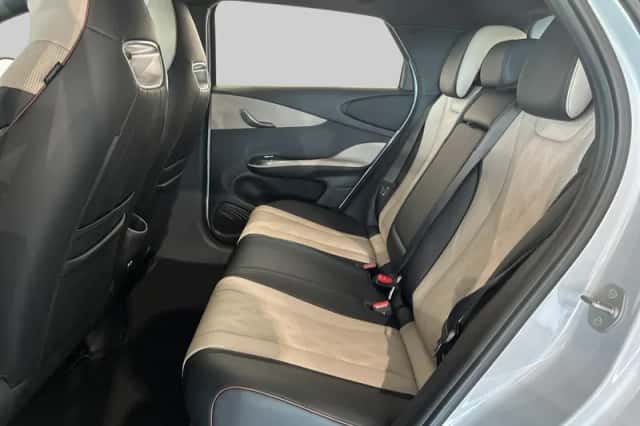 BYD Dolphin (2026) thumbnail 6