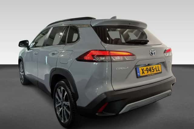 Toyota Corolla (2023) thumbnail 3
