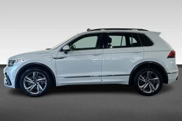 Volkswagen Tiguan (2023) thumbnail 2