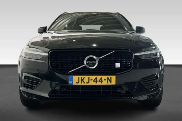 Volvo XC60 (2021) thumbnail 6