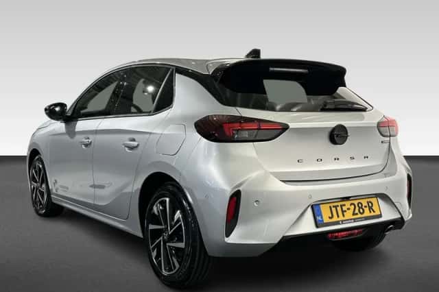 Opel Corsa (2025) thumbnail 3