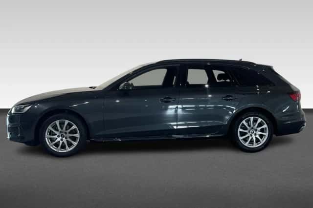Audi A4 (2022) thumbnail 6