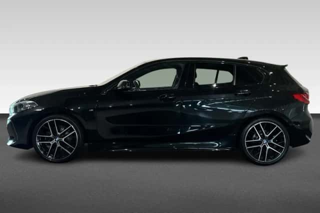 BMW 1-Serie (2022) thumbnail 2