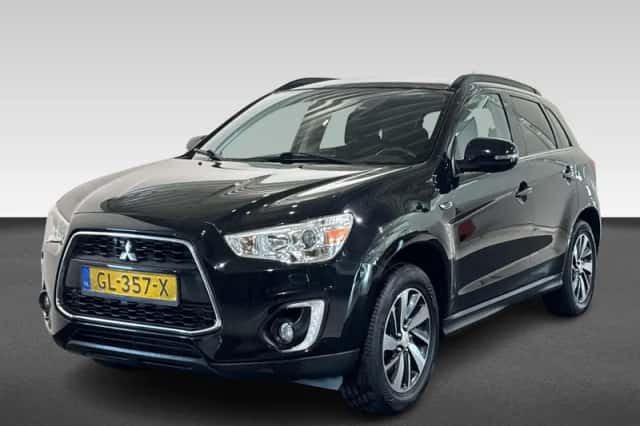 Mitsubishi ASX (2015) thumbnail 1