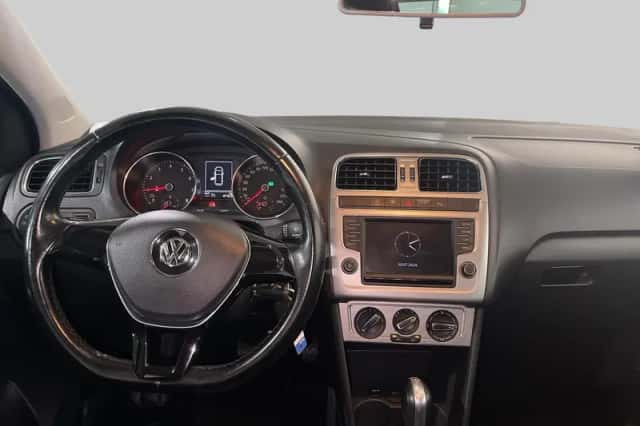 Volkswagen Polo (2017) thumbnail 5