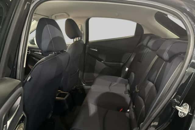 Mazda 2 (2021) thumbnail 6