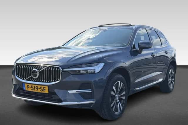 Volvo XC60 (2022) thumbnail 1