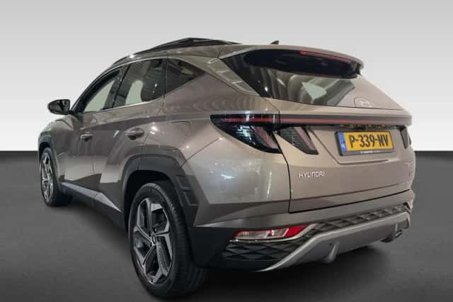 Hyundai Tucson (2022) thumbnail 3