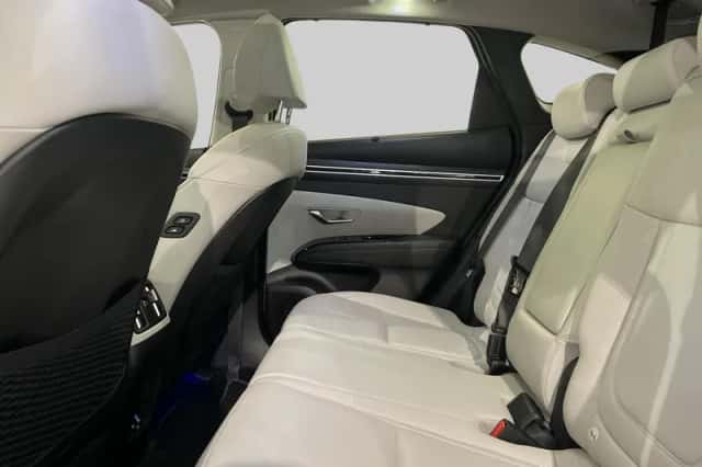 Hyundai Tucson (2022) thumbnail 6